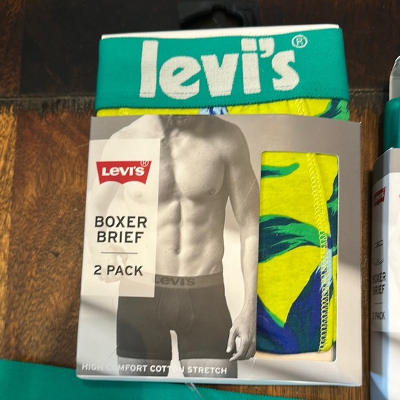 Levi's Men's Boxer Briefs - Vibrant Yellow and Blue Floral 5 pairs New. - Picture 2 of 4